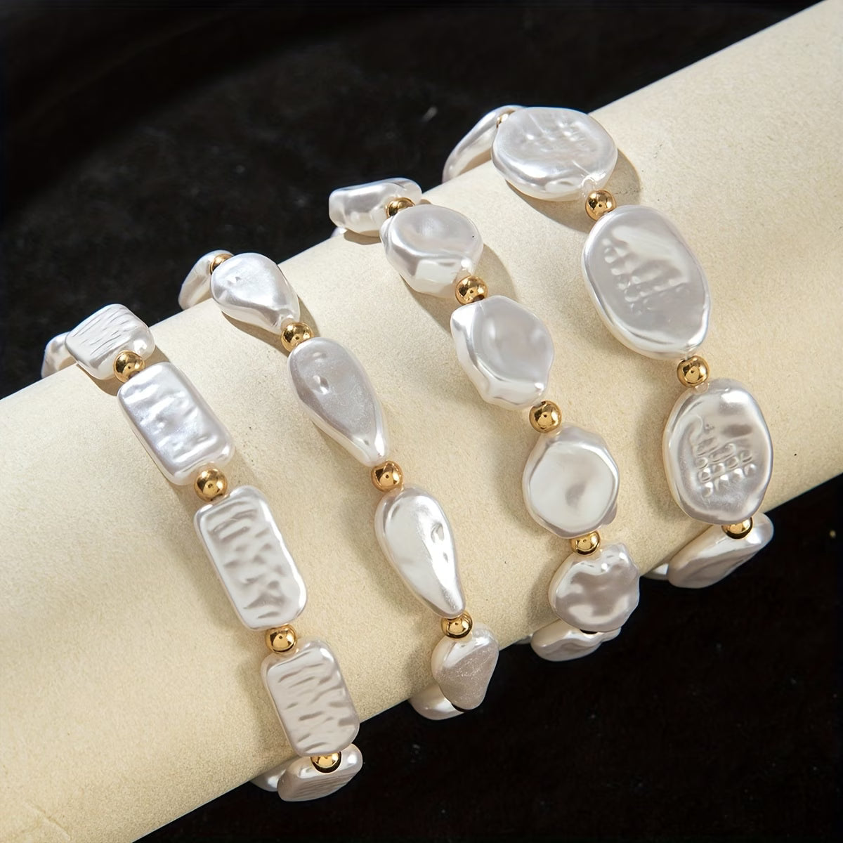 VALORA | Set of 4 Pearl Statement Bracelets