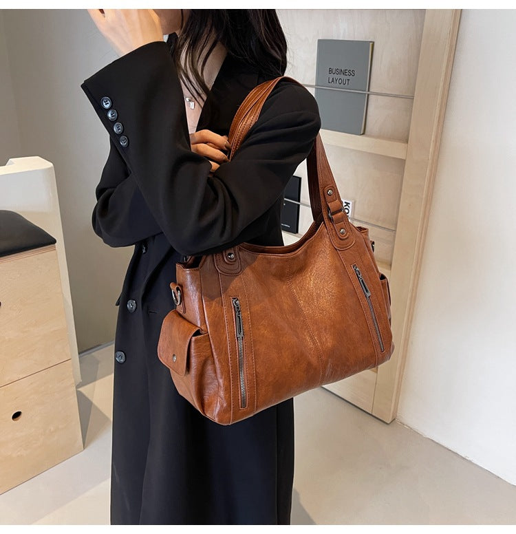 RAE™ - Timeless Leather Handbag