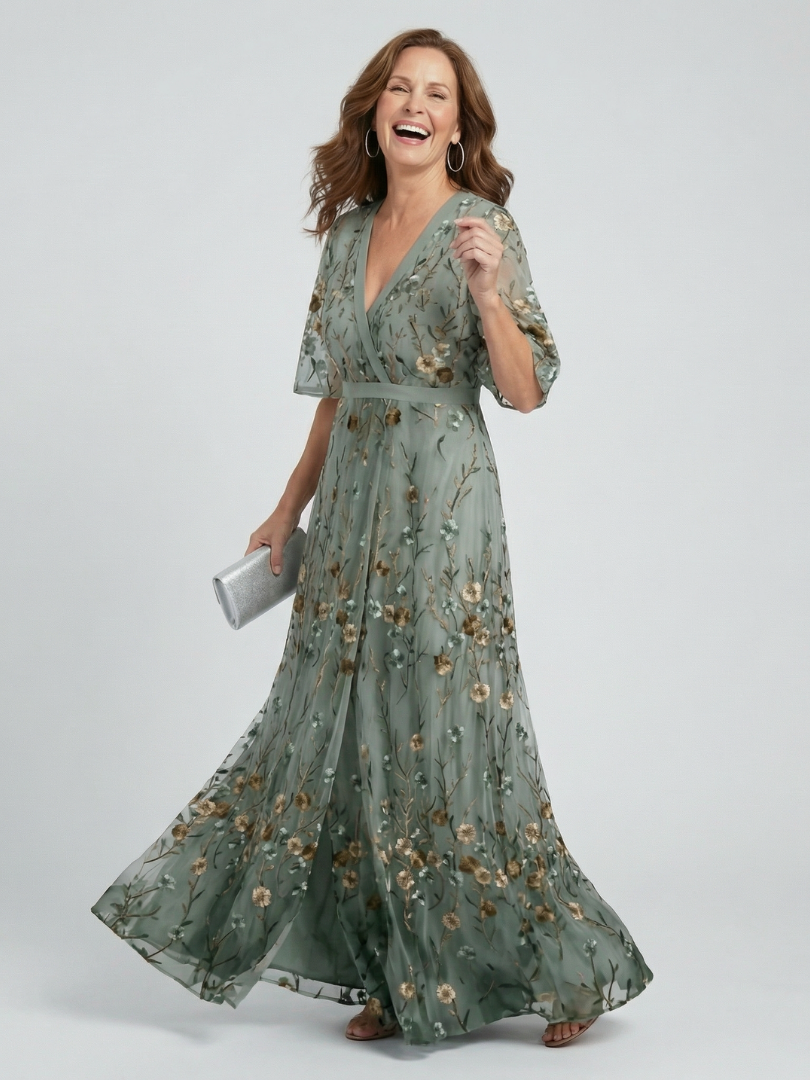 Selora | Flowing Maxi Dress with Halter Neckline