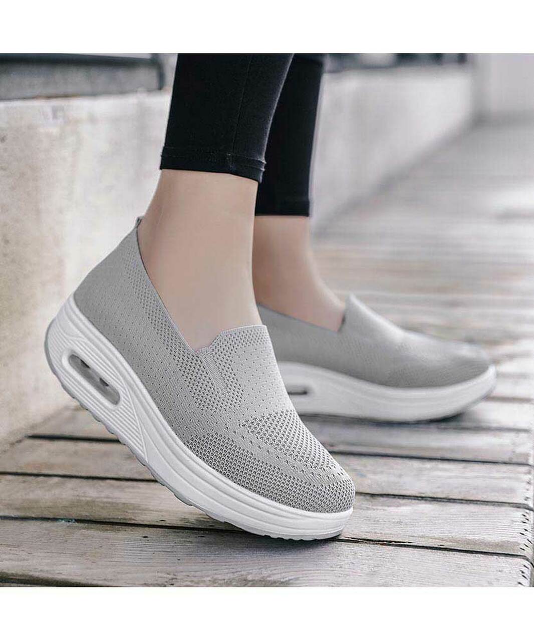 WOMEN'S ORTHOPAEDIC ARCH-SUPPORT SNEAKERS