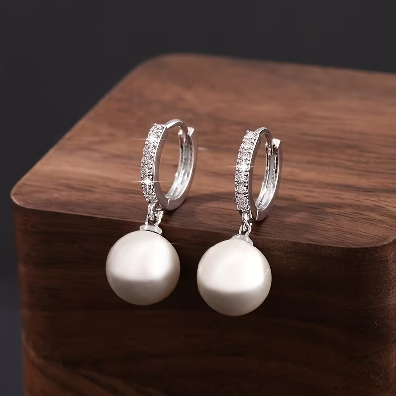 AVA | Contemporary Pearl Drop Earrings
