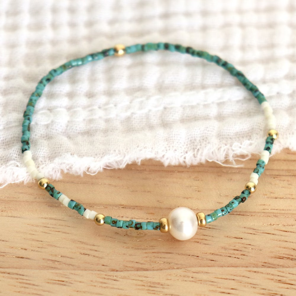 TESSA | Sleek Turquoise and Pearl Bracelet