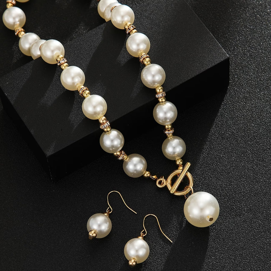 VALENCIA | Statement Chunky Pearl Necklace Set