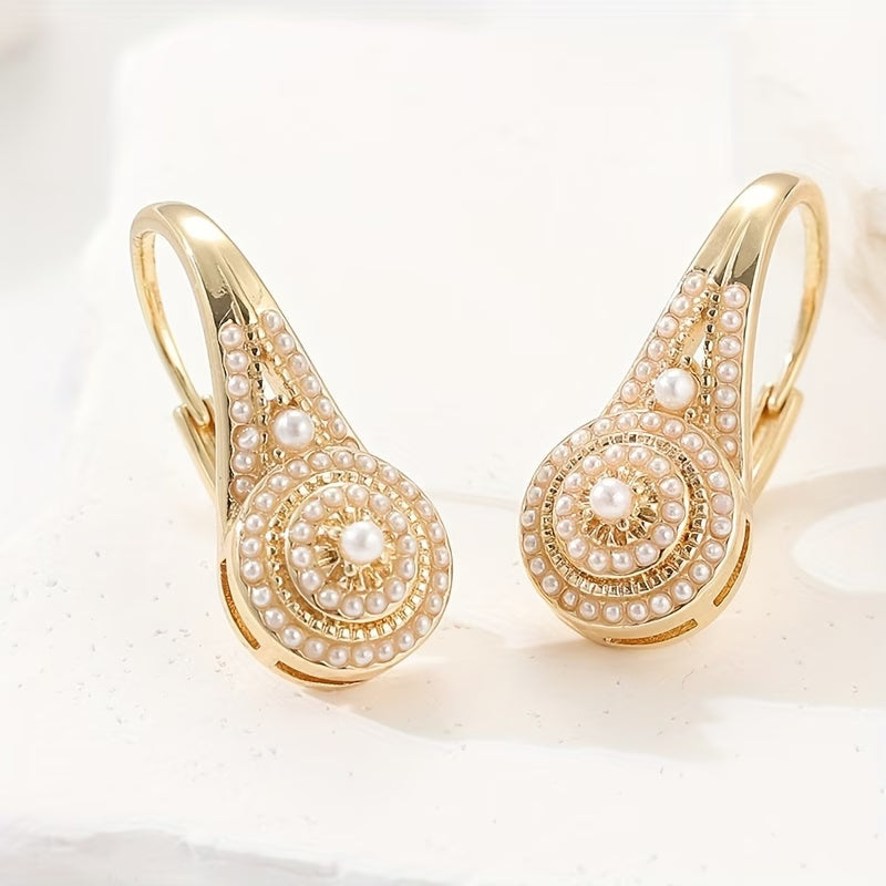 FIORA | SOPHISTICATED PEARL FLOWER EARRINGS