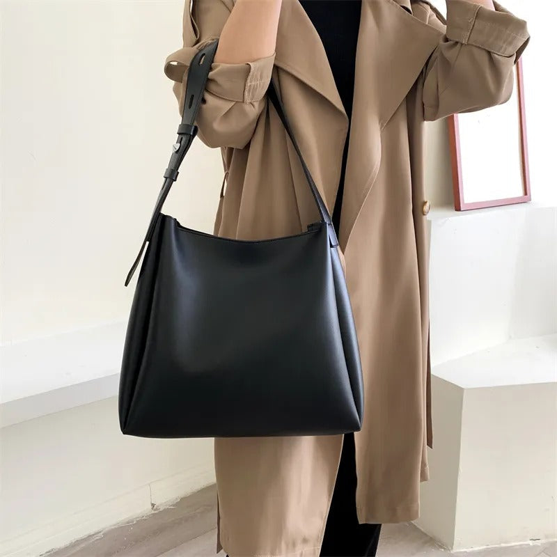 DELPHINE | LUXURY GRAND TOTE