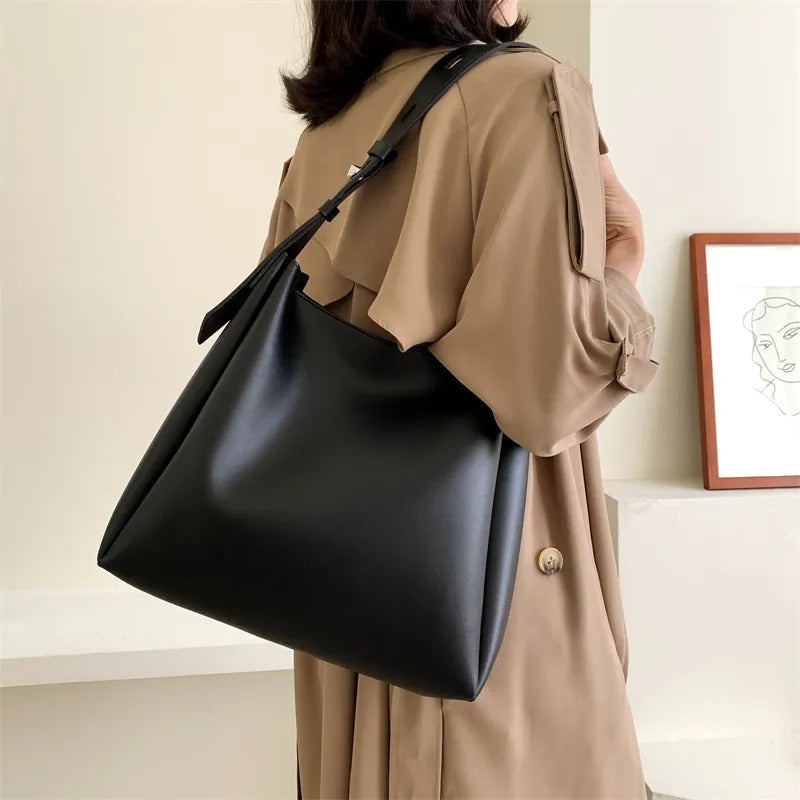 DELPHINE | LUXURY GRAND TOTE