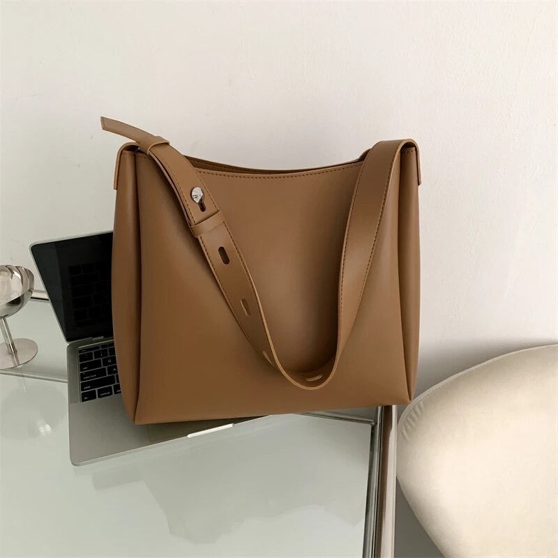 DELPHINE | LUXURY GRAND TOTE
