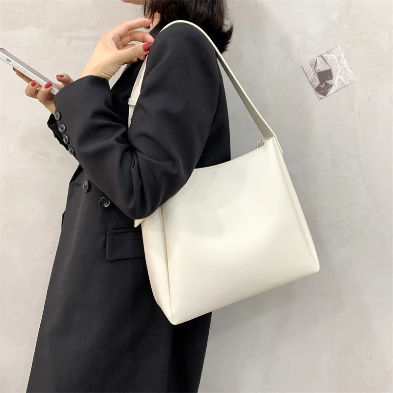 DELPHINE | LUXURY GRAND TOTE
