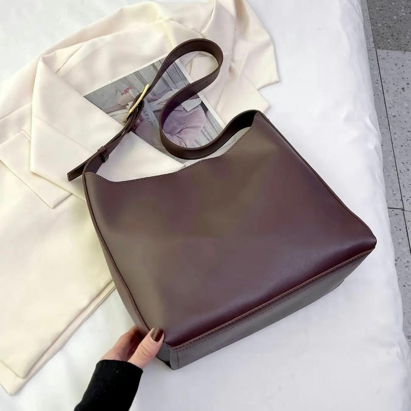 ISOLDE | Stylish Shoulder Bag
