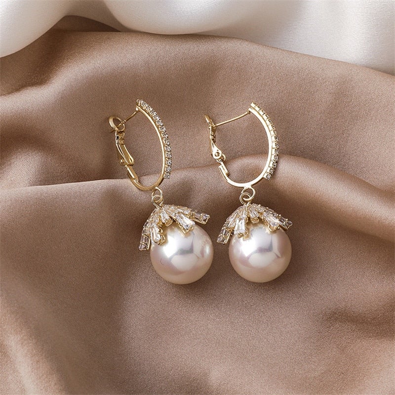 BELLA | Pearl Infant Earrings