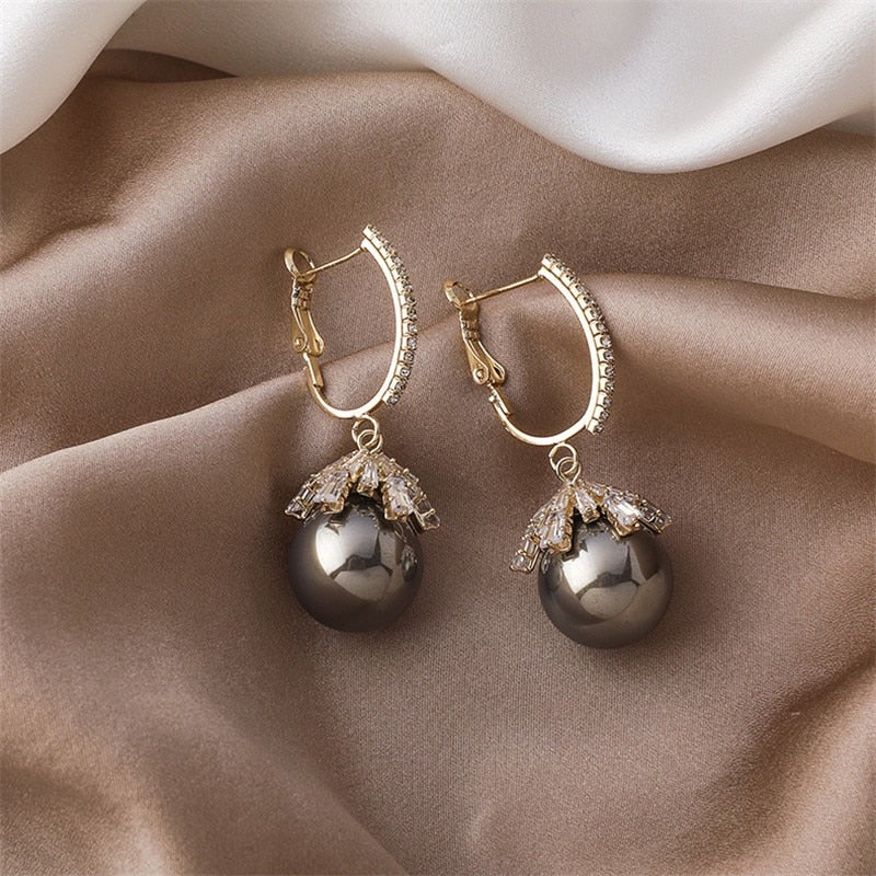 BELLA | Pearl Infant Earrings