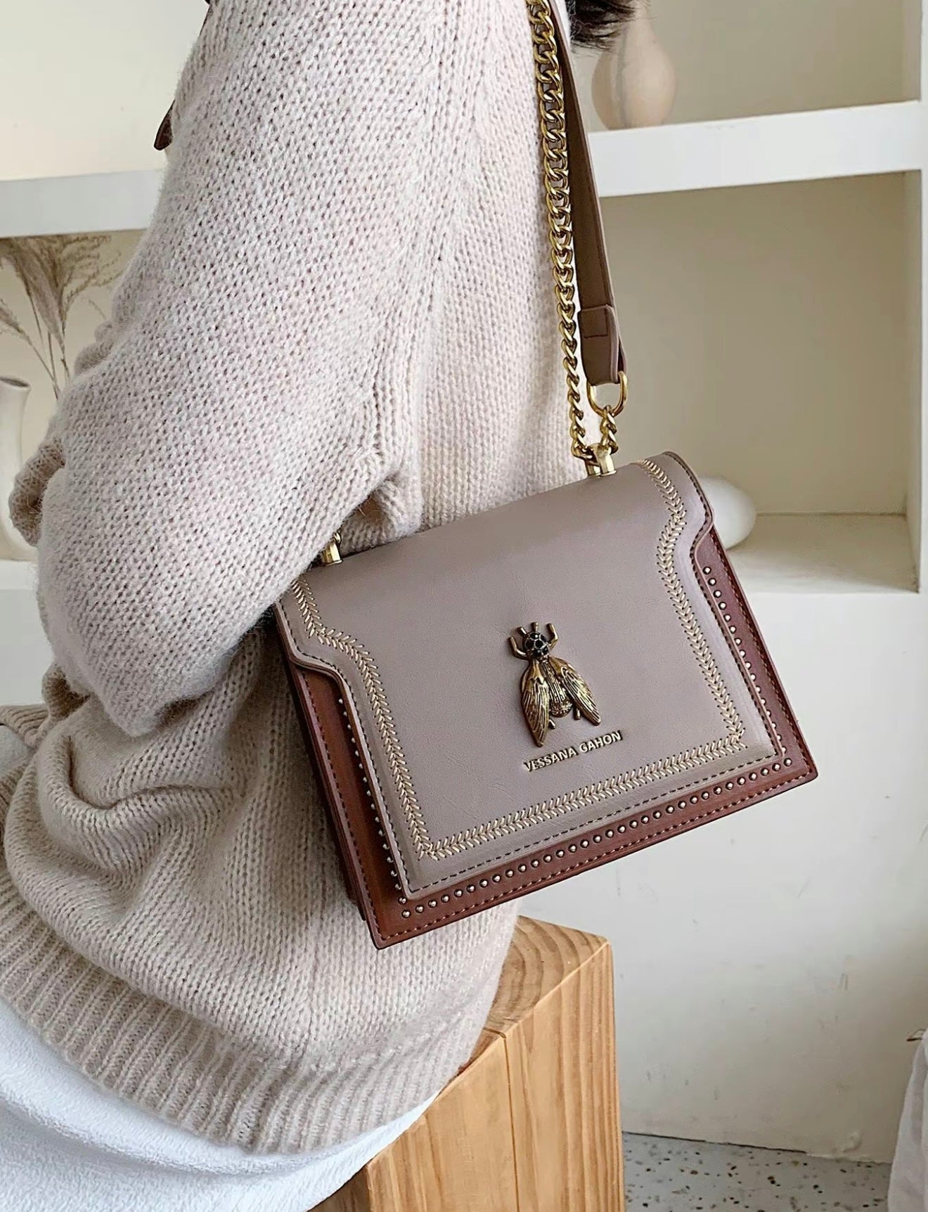 SIMONE™ - Classic Elegance Chain Bag