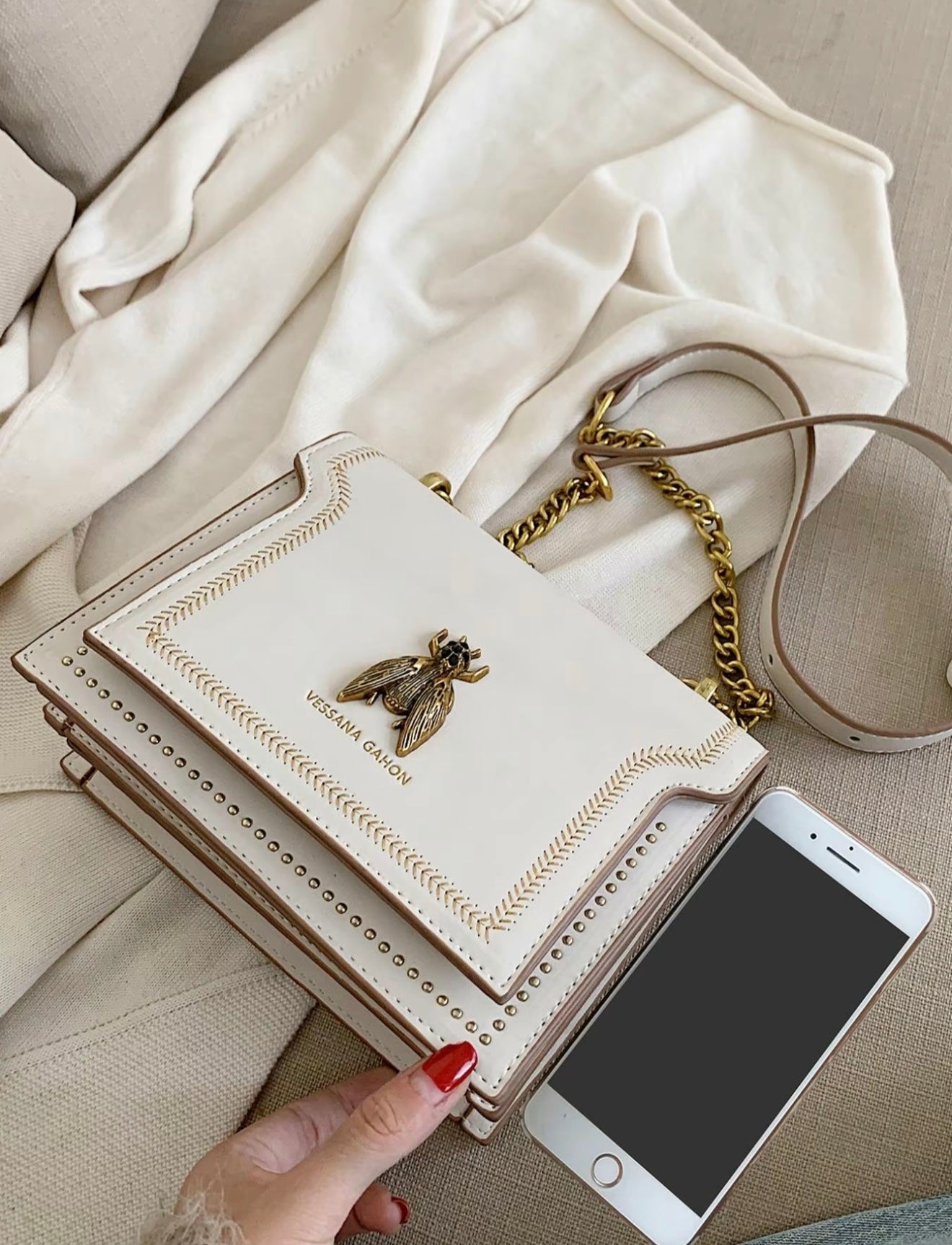 SIMONE™ - Classic Elegance Chain Bag