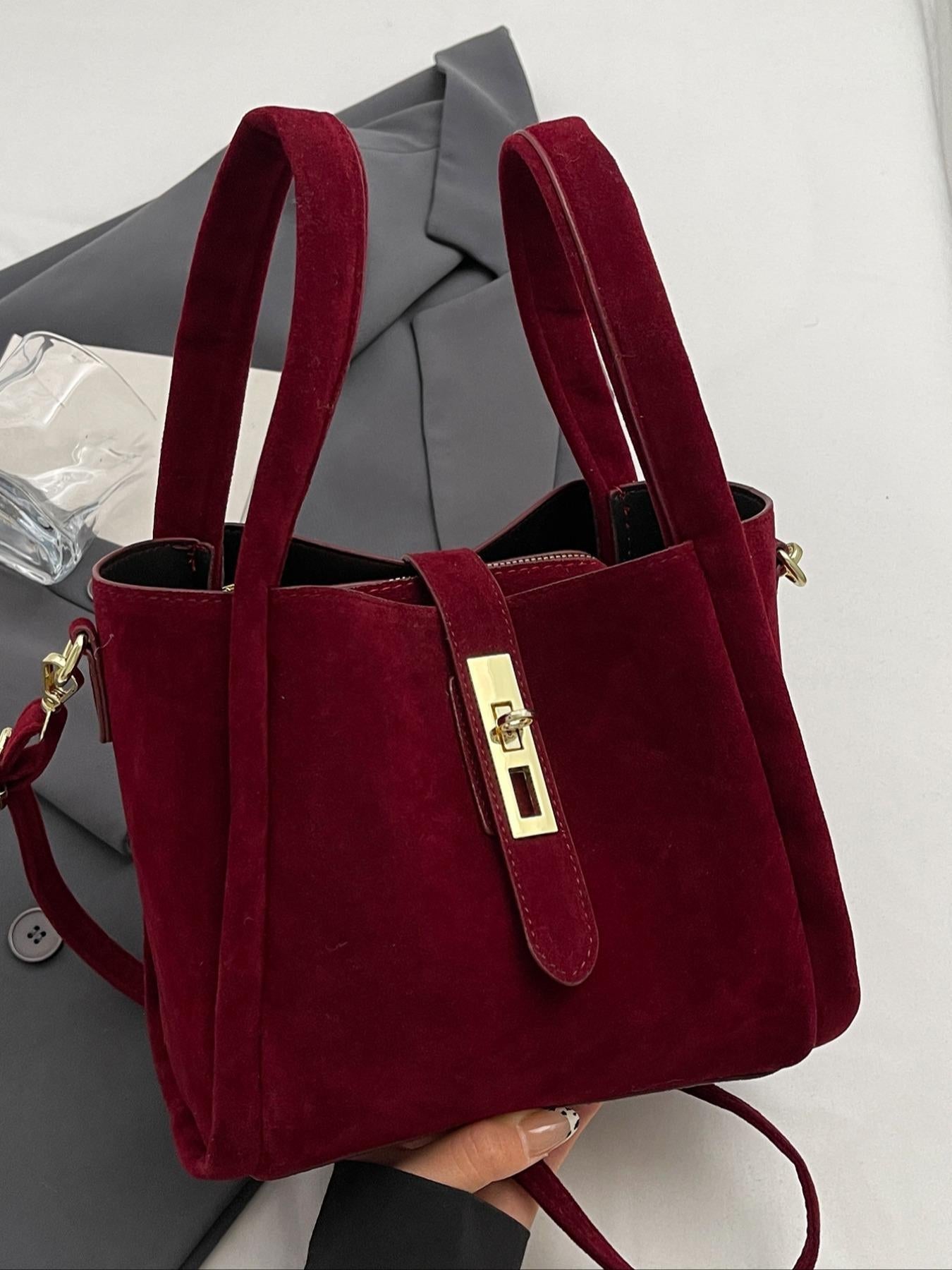 GYPSY™ - Chic Women's Vintage-Inspired Handbag | Versatile Crossbody & Shoulder Bag