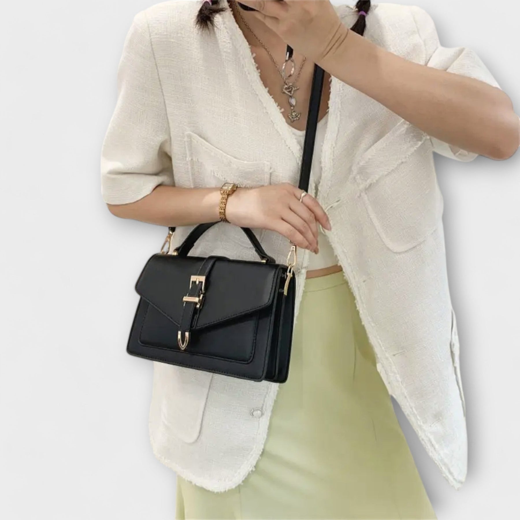Olívia - Timeless Shoulder Bag