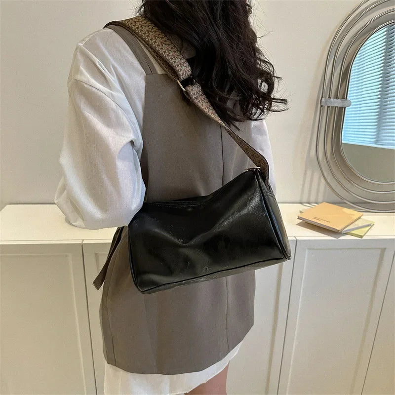 Florence - Contemporary Everyday Crossbody Bag