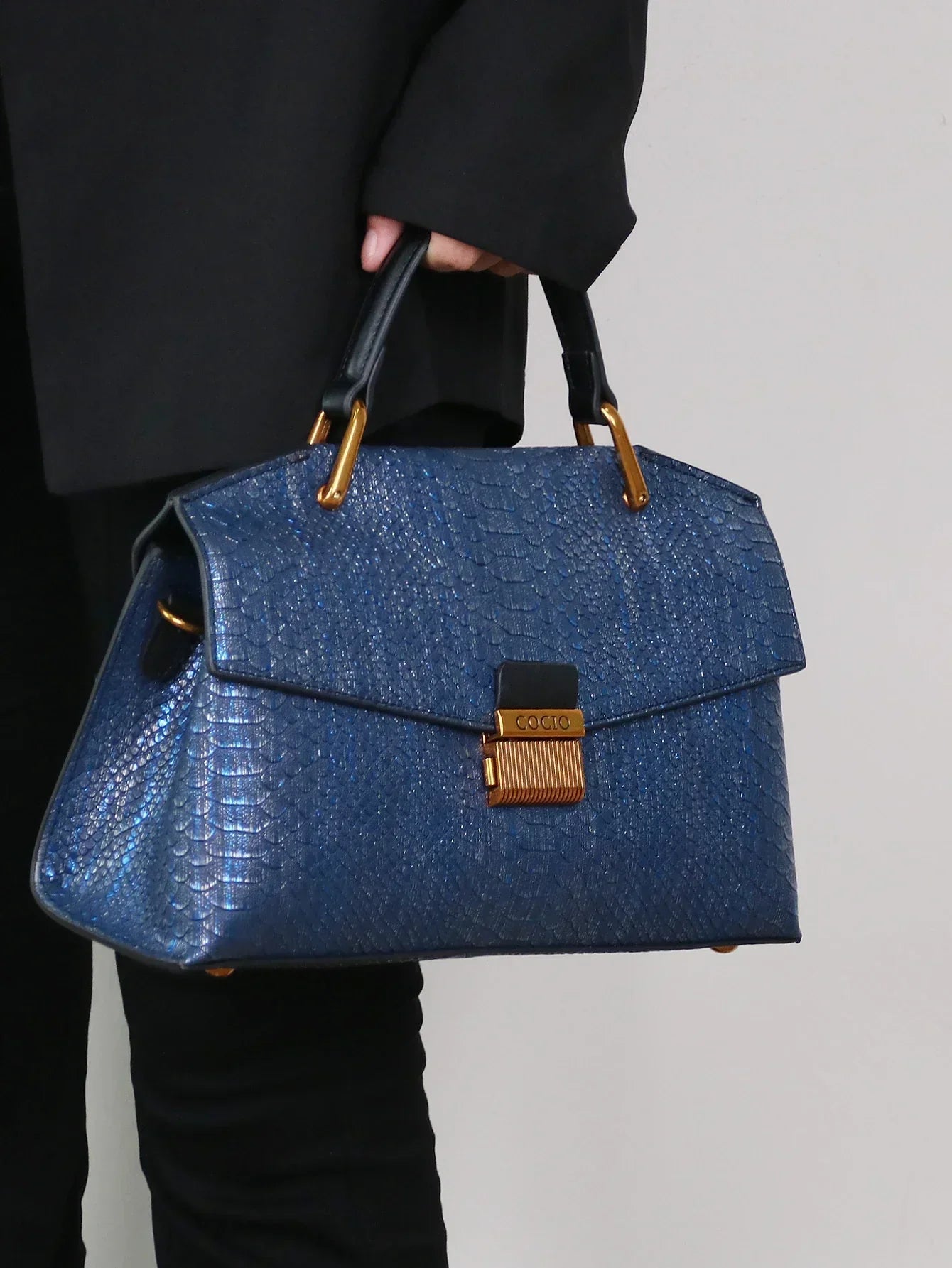 SELENE | PYTHON PRINT TOTE