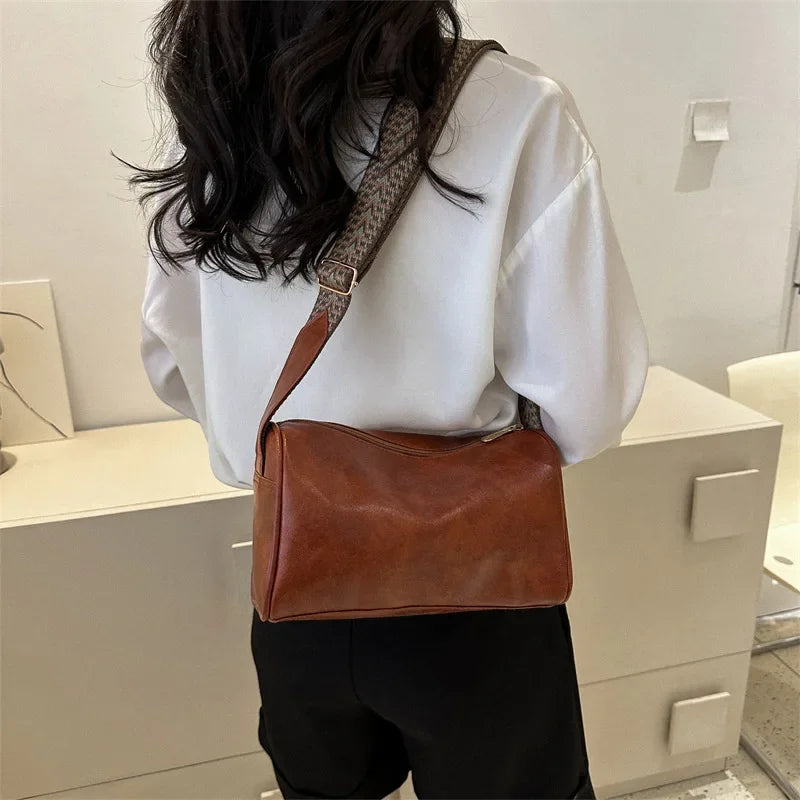 Florence - Contemporary Everyday Crossbody Bag