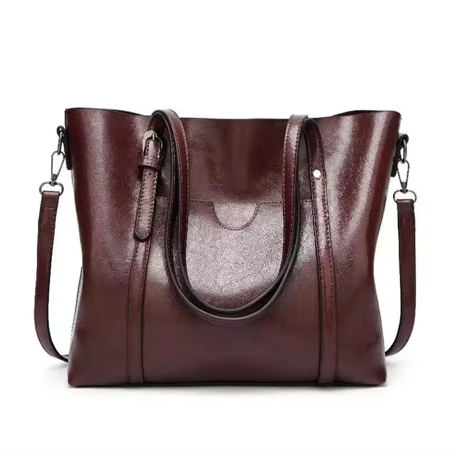 DAPHIRA | ELEGANT LEATHER SHOULDER BAG
