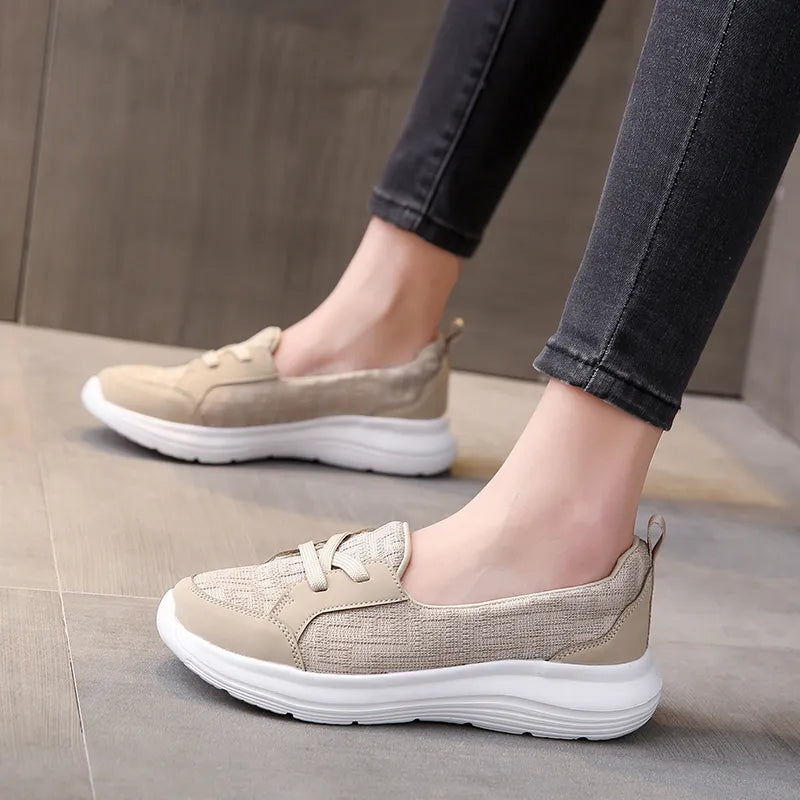 BELLACOMFORT™ COMFORTABLE AND FLAT ORTHOPAEDIC SHOES