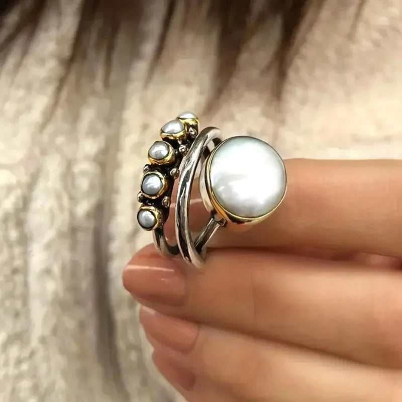AURELIA | Set of Layered Pearl Rings