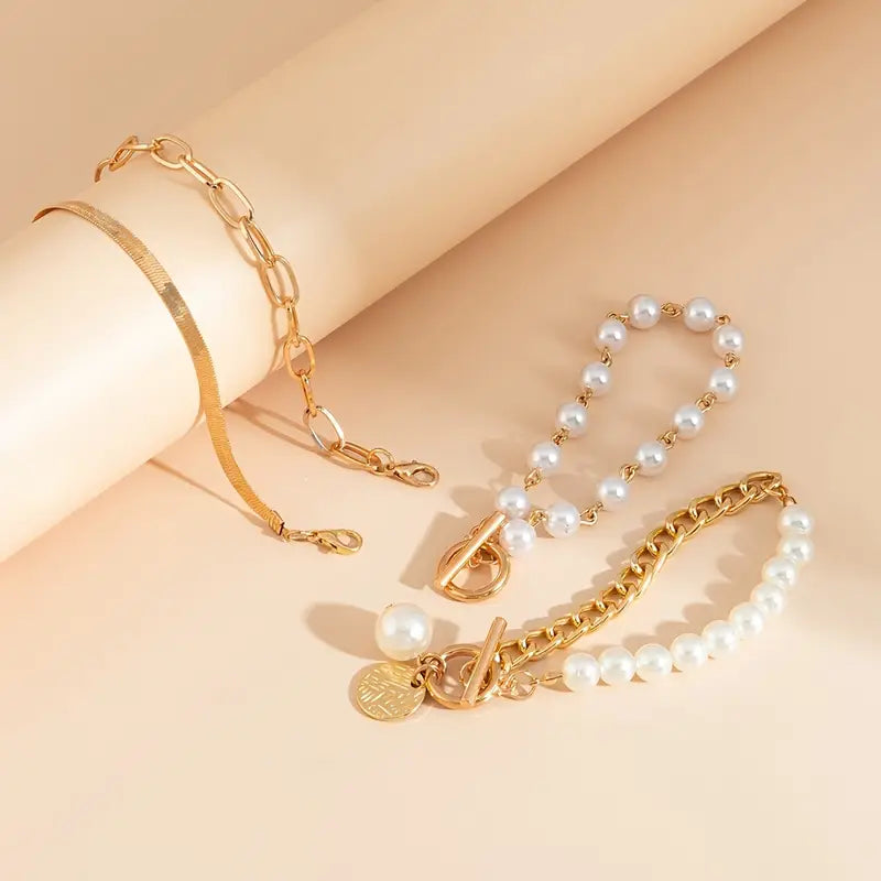 AURÉLIE | ELEGANT LAYERED PEARL BRACELET COLLECTION