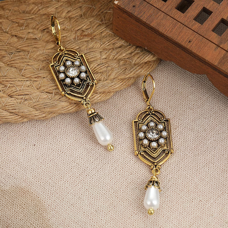 ADELINA | Vintage Gold Inlaid Pearl Earrings