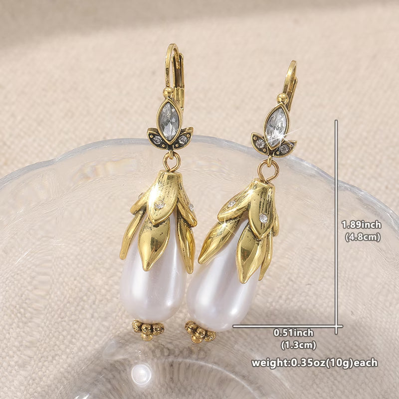 Fern Vintage Botanical Pearl Earrings