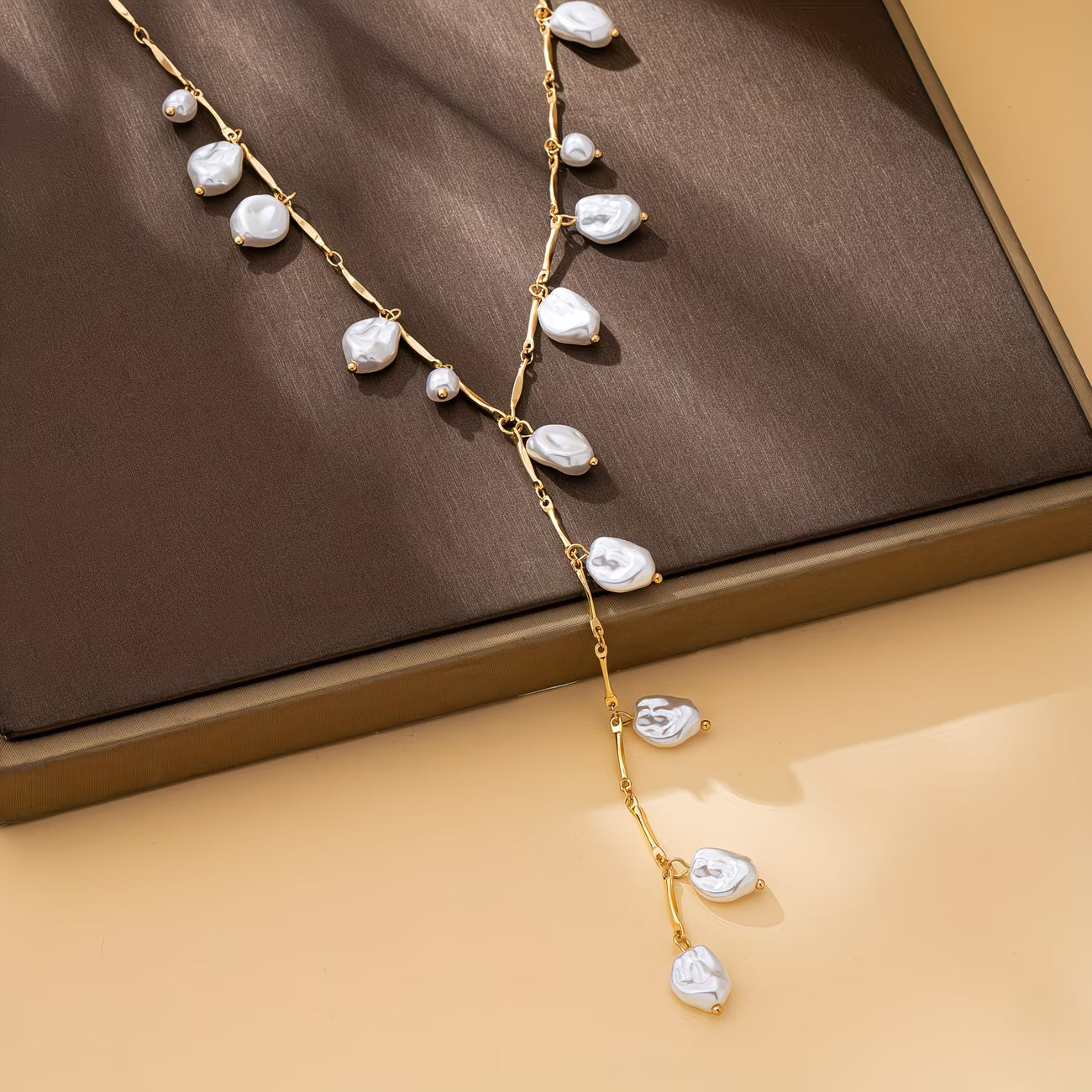 SELENE | ENCHANTING PEARL WATERFALL NECKLACE