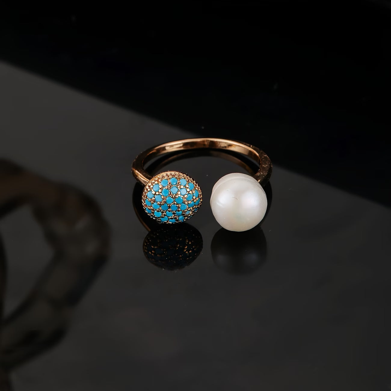 TALIA | Elegant Pearl and Turquoise Ring
