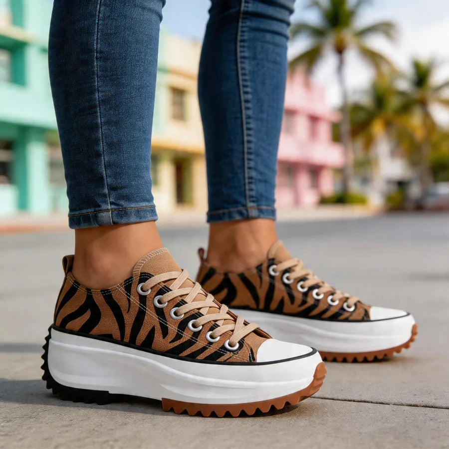 LUNASTAR™ PLATFORM ORTHOPAEDIC SNEAKERS