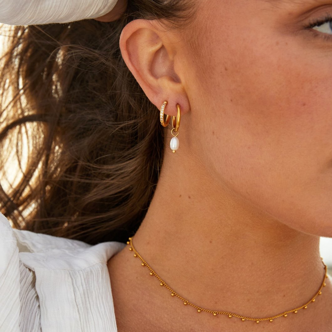 MILA | CLASSIC PEARL HOOP EARRINGS