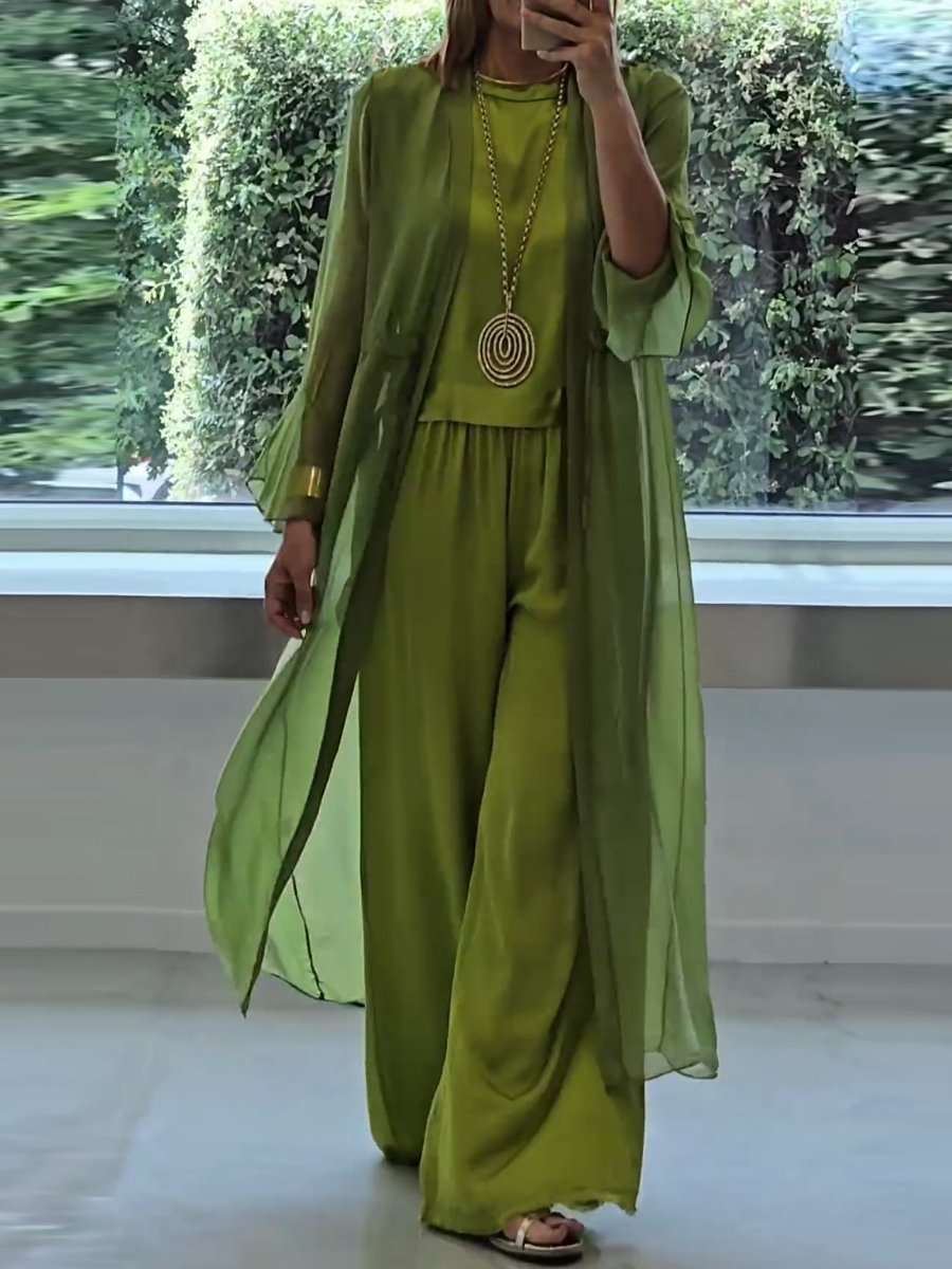 Lysoria - Chic and Cozy Ensemble