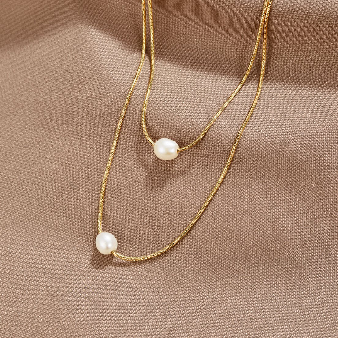 SERAPHINA | ELEGANT MULTI-LAYERED PEARL NECKLACE
