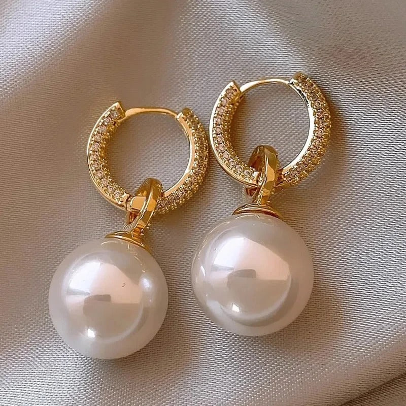 LUCIANA | Stunning Pearl Earrings