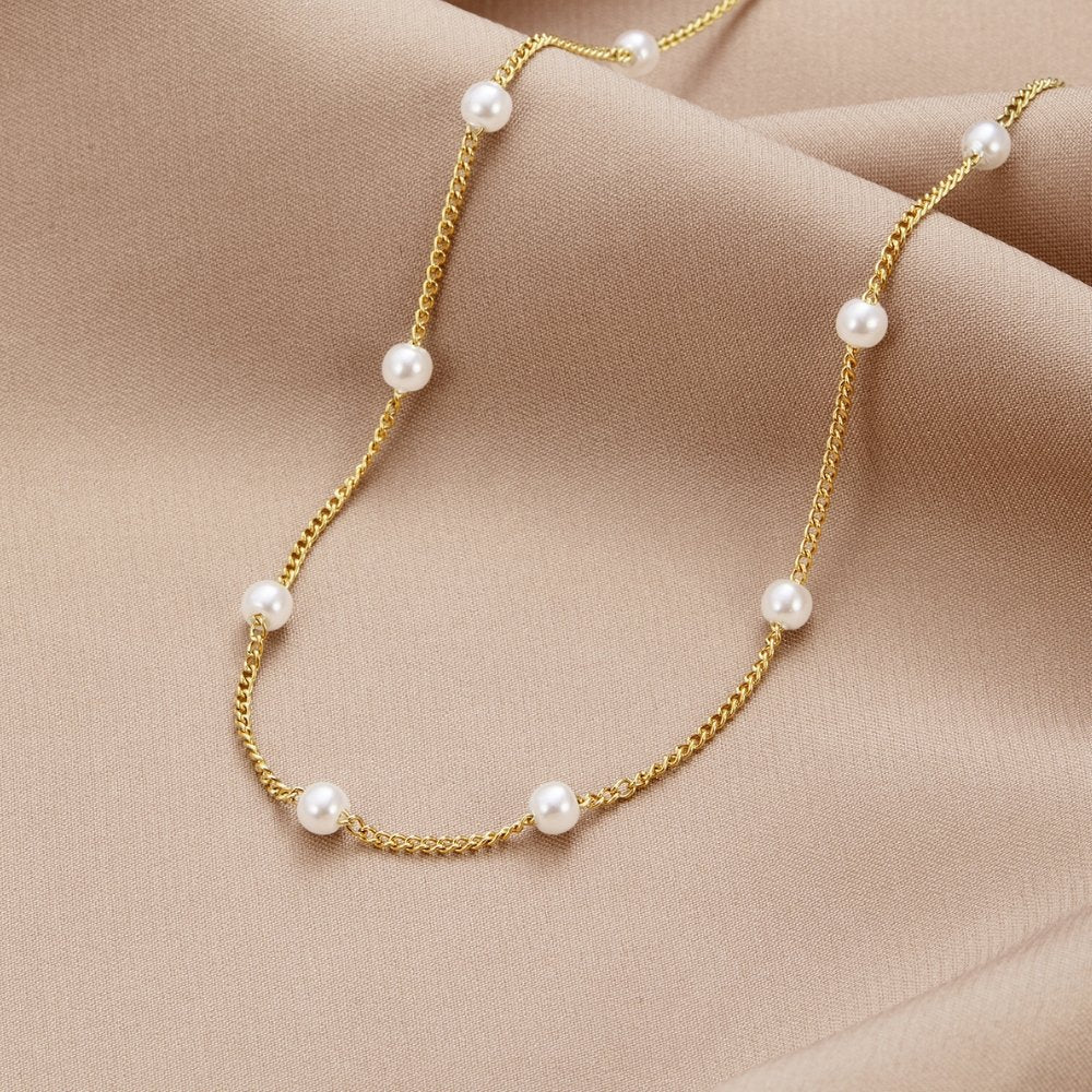 AURELIA | ELEGANT GOLD NECKLACE WITH CLASSIC PEARLS