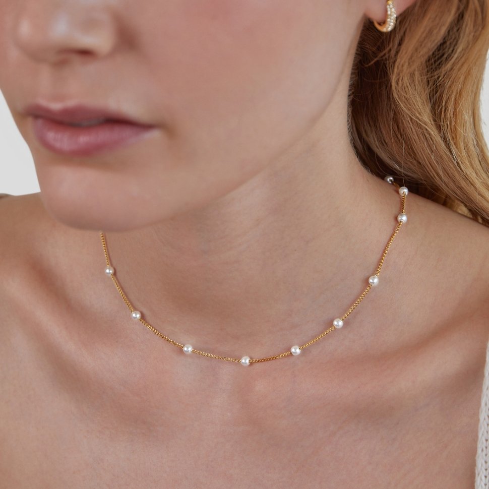 AURELIA | ELEGANT GOLD NECKLACE WITH CLASSIC PEARLS